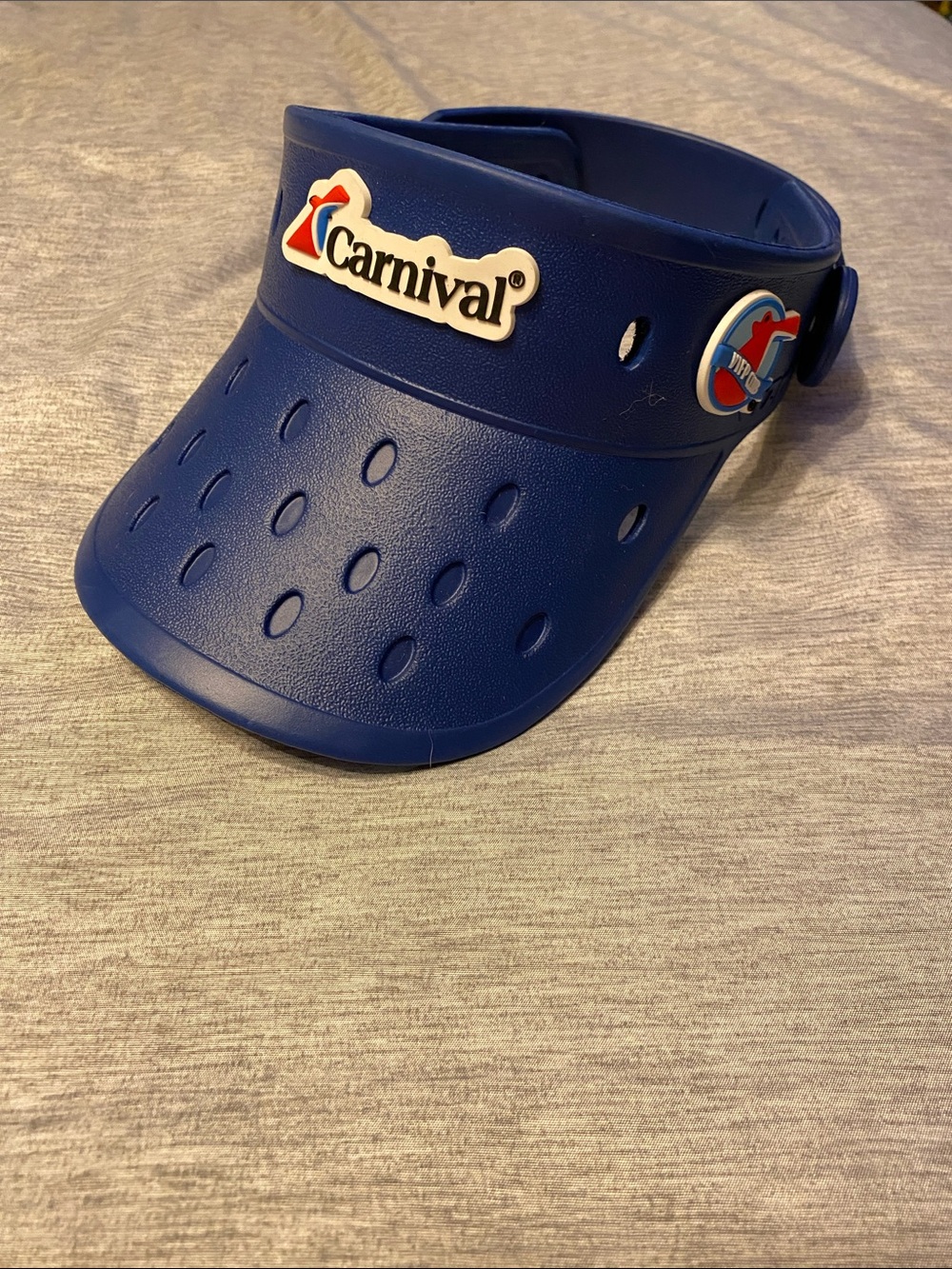 Carnival Cruises VIFP Club Vizers Hat in Blue NWOT